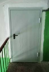 Пожаростойкая дверь на чердак Пожаростойкая дверь на чердак